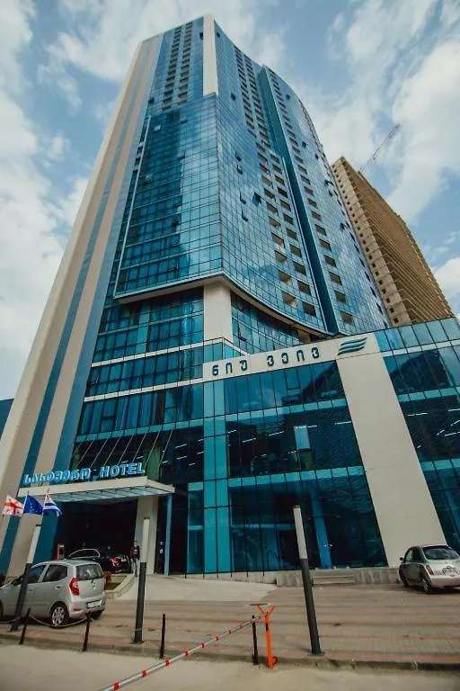 Cozy Apartment 1 Plus 1 Room, 3 Min From Sea, Heroes Alley Batumi